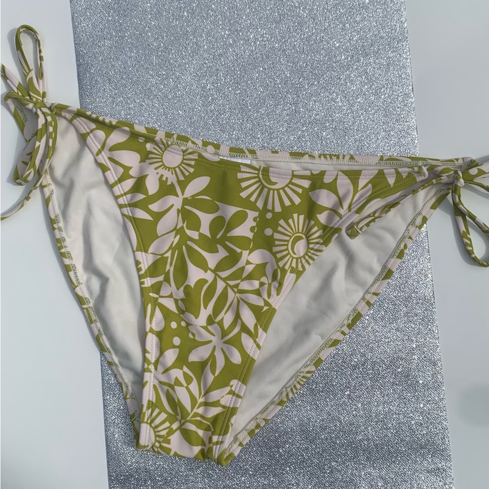 Wild Fable Green and White Floral Bikini Bottom